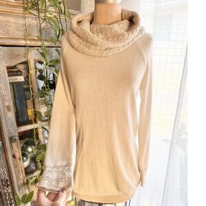 Beige Long Tunic Sweater Cable Knit Cowl Neck & Cuffs Gold Thread Size Medium